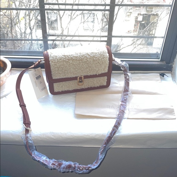 ❤️ANTHROPOLOGIE Jules Kae Mia Sherpa Crossbody Bag IN Brown and Cream VEGAN NWT - Picture 5 of 9